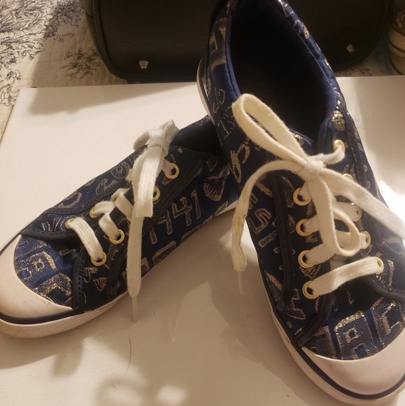 Coach Barrett Lace-Up Sneakers - Picture 2 of 10
